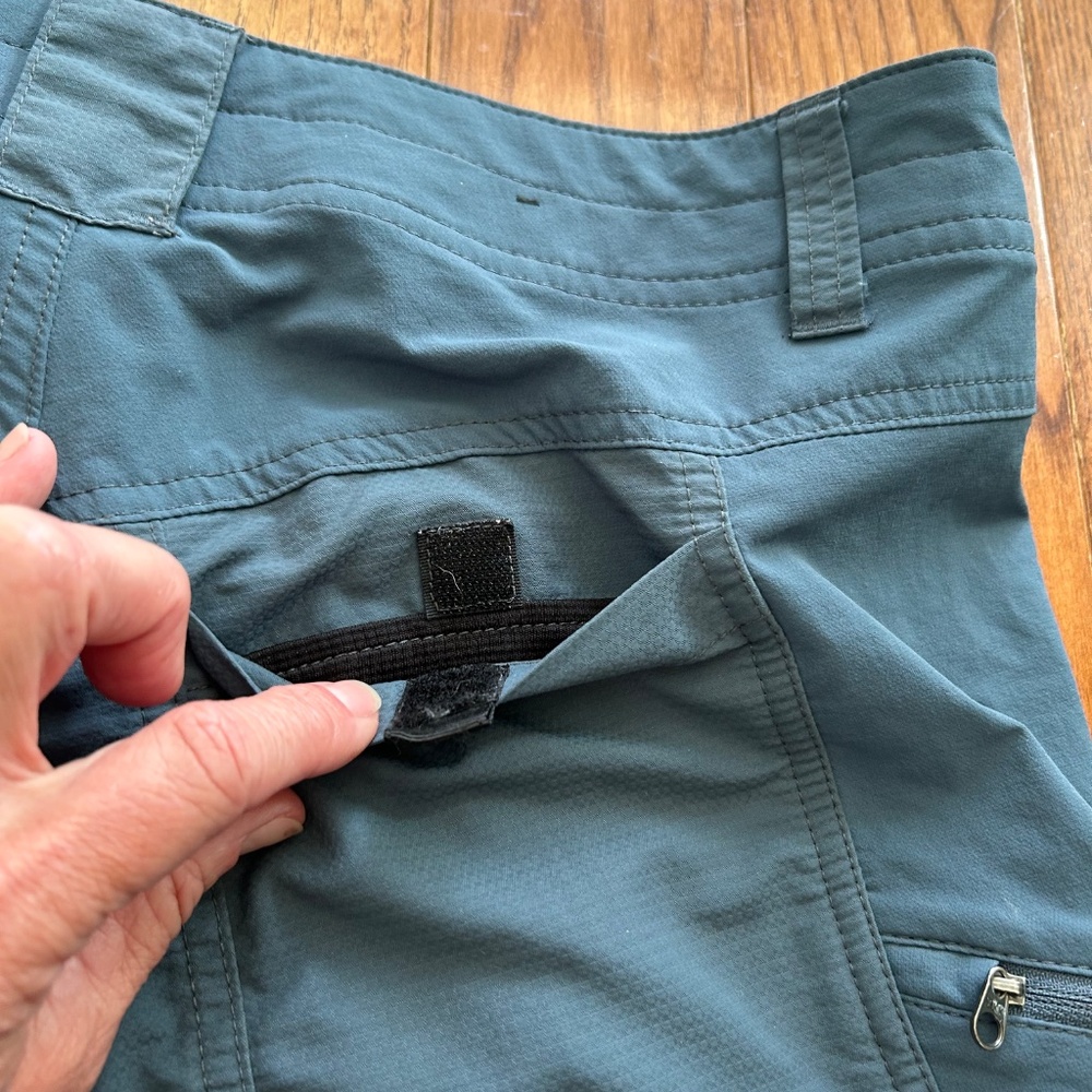 Kuhl Men's 30 shorts EUC - Picture 4 of 12